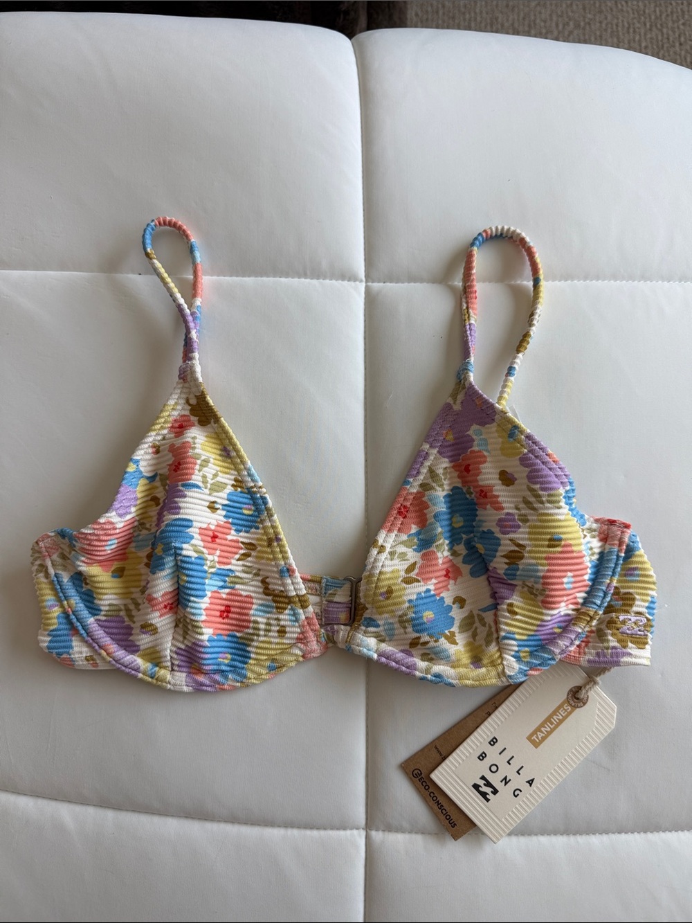 NWT Billabong Bikini Top